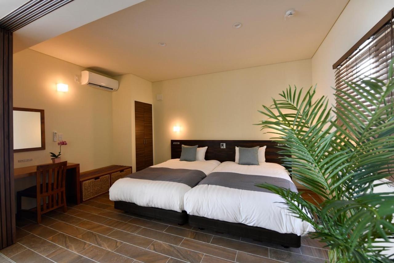 Feliz Villa Suite Miyakojima Ueno Bagian luar foto
