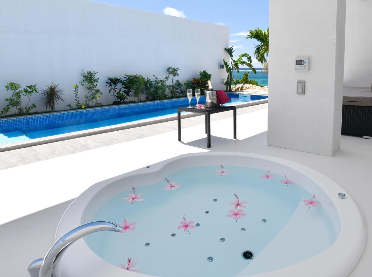 Feliz Villa Suite Miyakojima Ueno Bagian luar foto